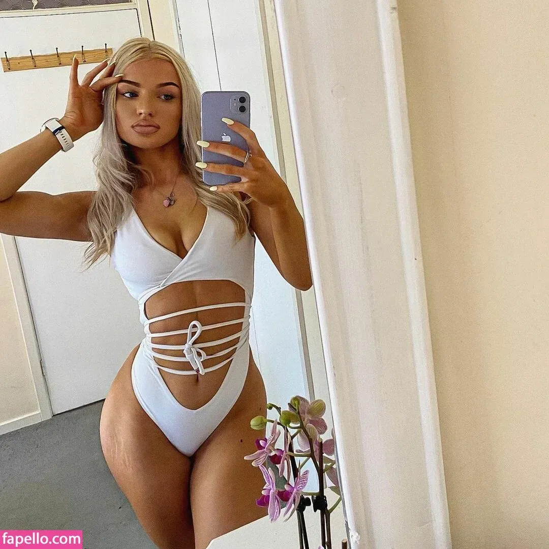 Zara Louisa Onlyfans Photo Gallery 