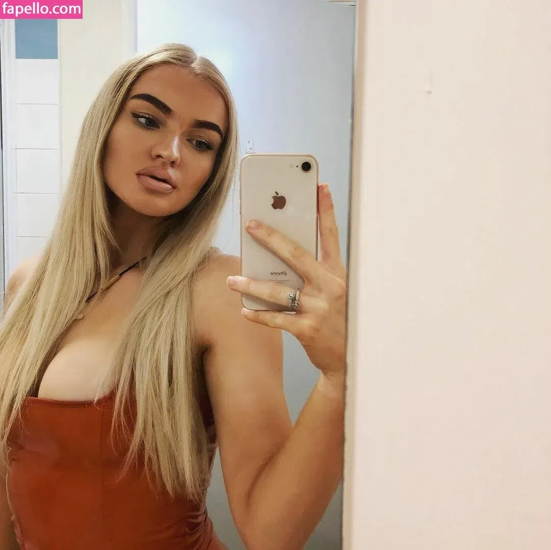 Zara Louisa Onlyfans Photo Gallery 