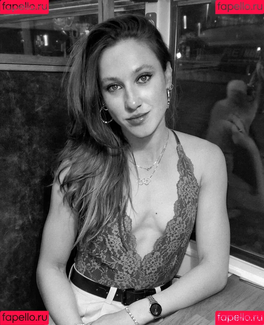 Suzanne Schulting Onlyfans Photo Gallery 