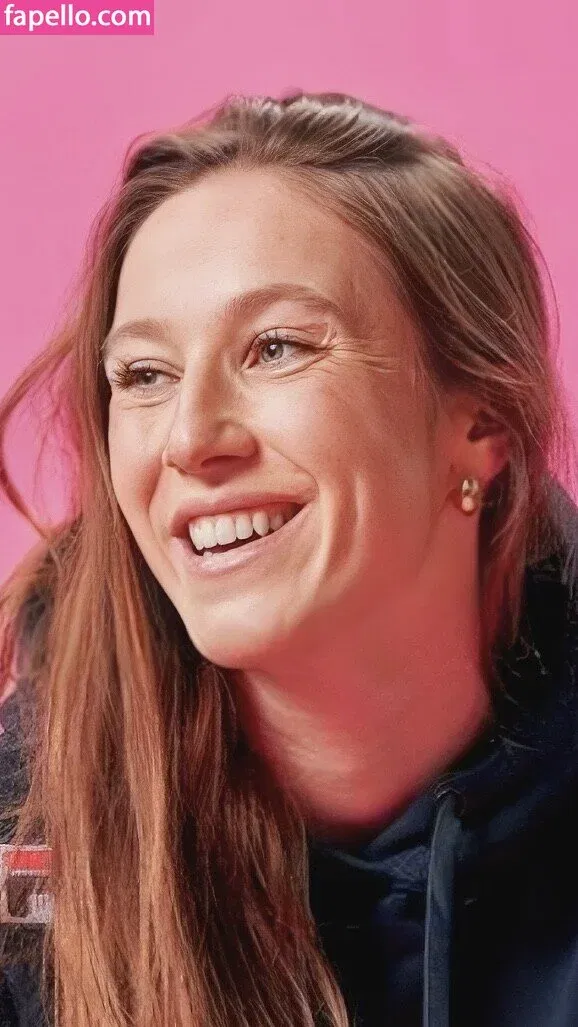 Suzanne Schulting Onlyfans Photo Gallery 