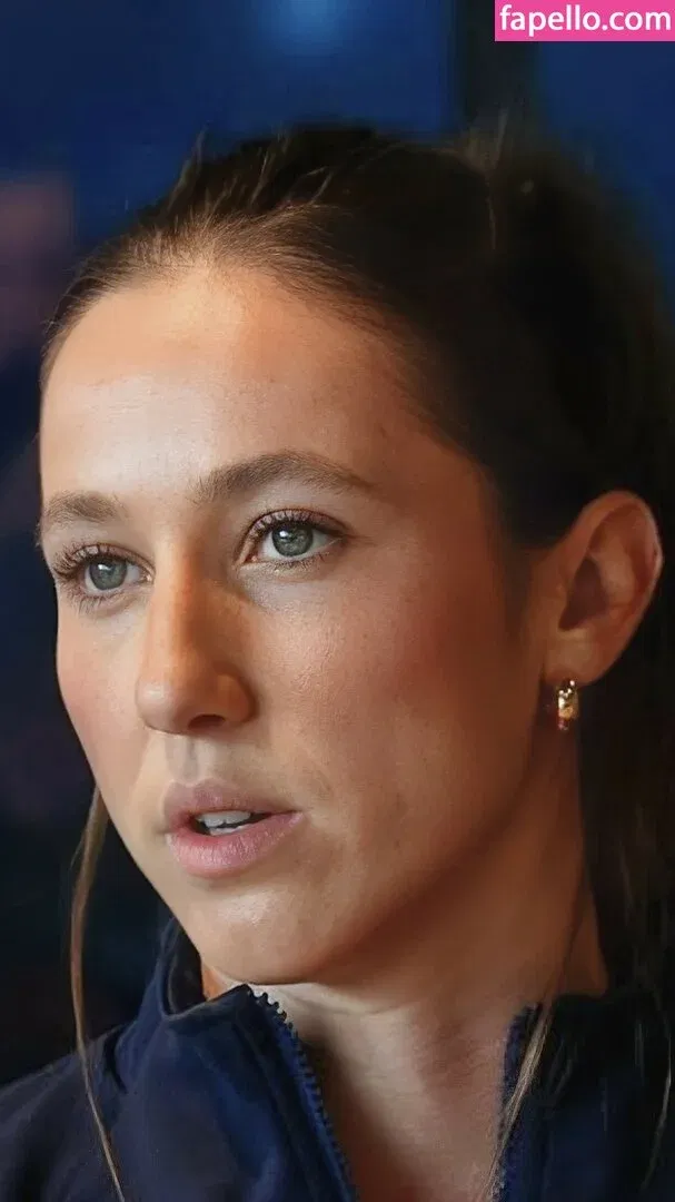 Suzanne Schulting Onlyfans Photo Gallery 