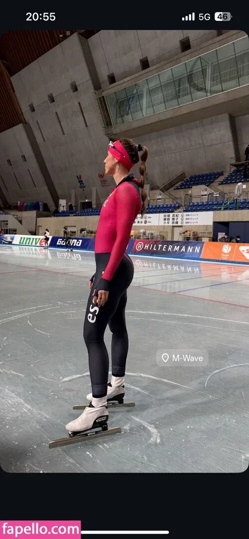 Suzanne Schulting Onlyfans Photo Gallery 