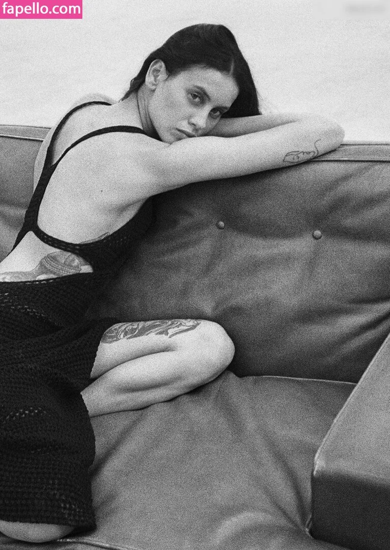 Milena Smit Onlyfans Photo Gallery 