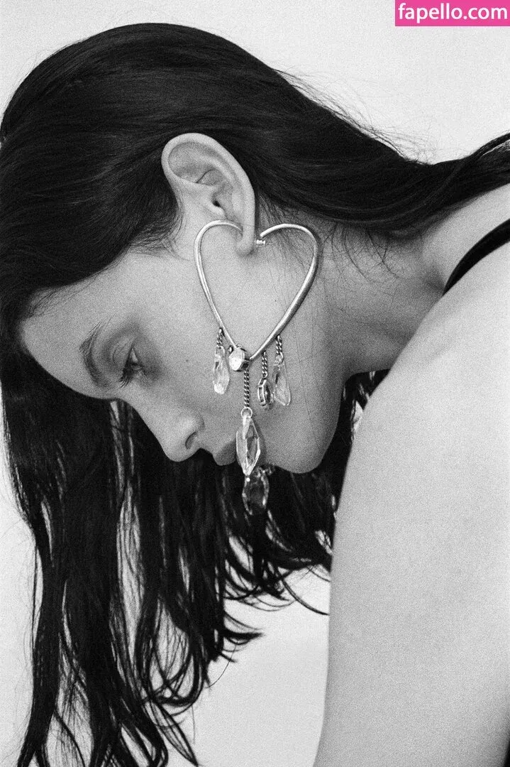 Milena Smit Onlyfans Photo Gallery 