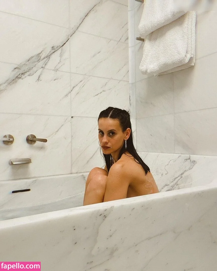 Milena Smit Onlyfans Photo Gallery 