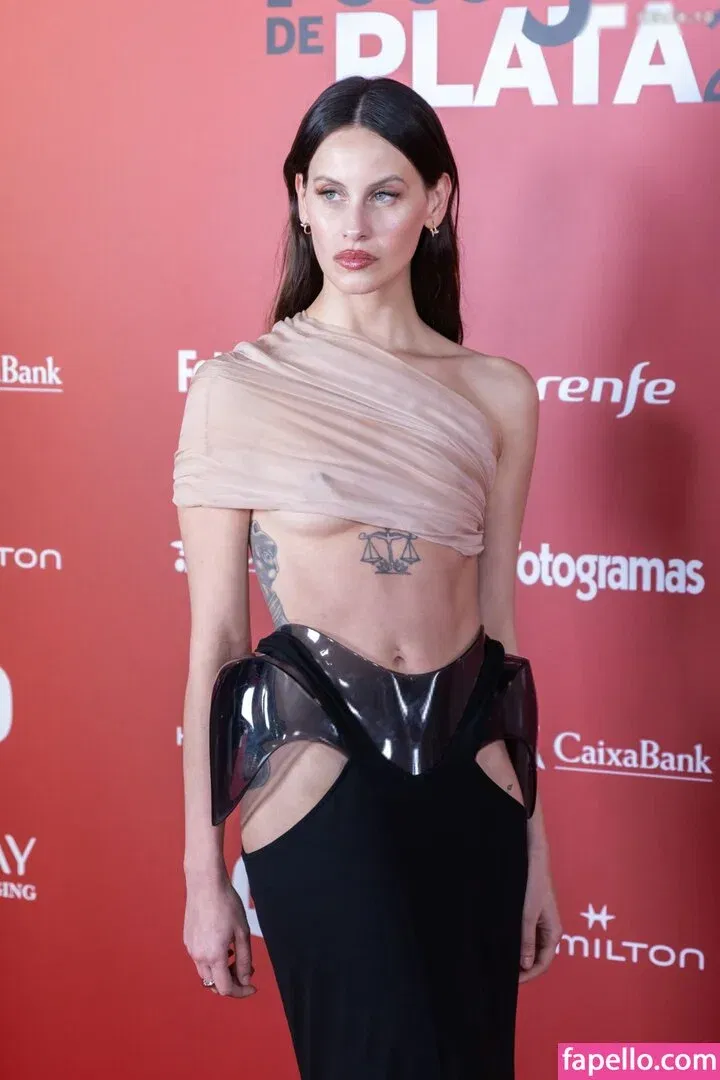 Milena Smit Onlyfans Photo Gallery 