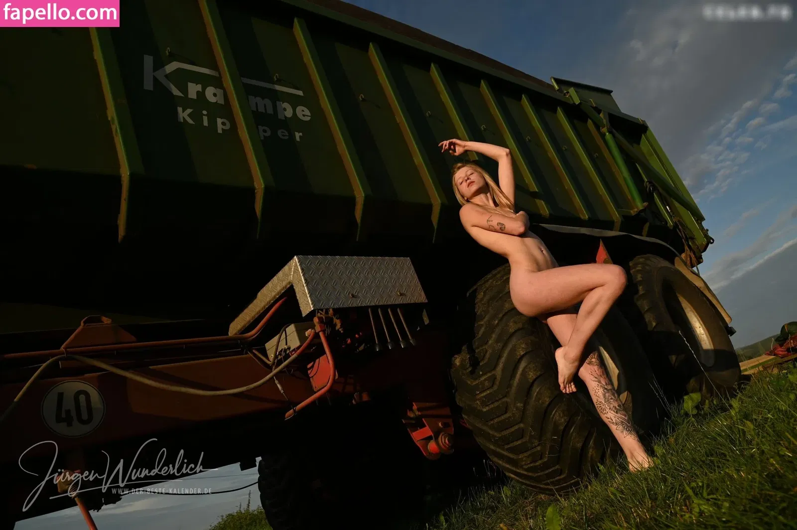 Kuhmädchen Silvana Onlyfans Photo Gallery 