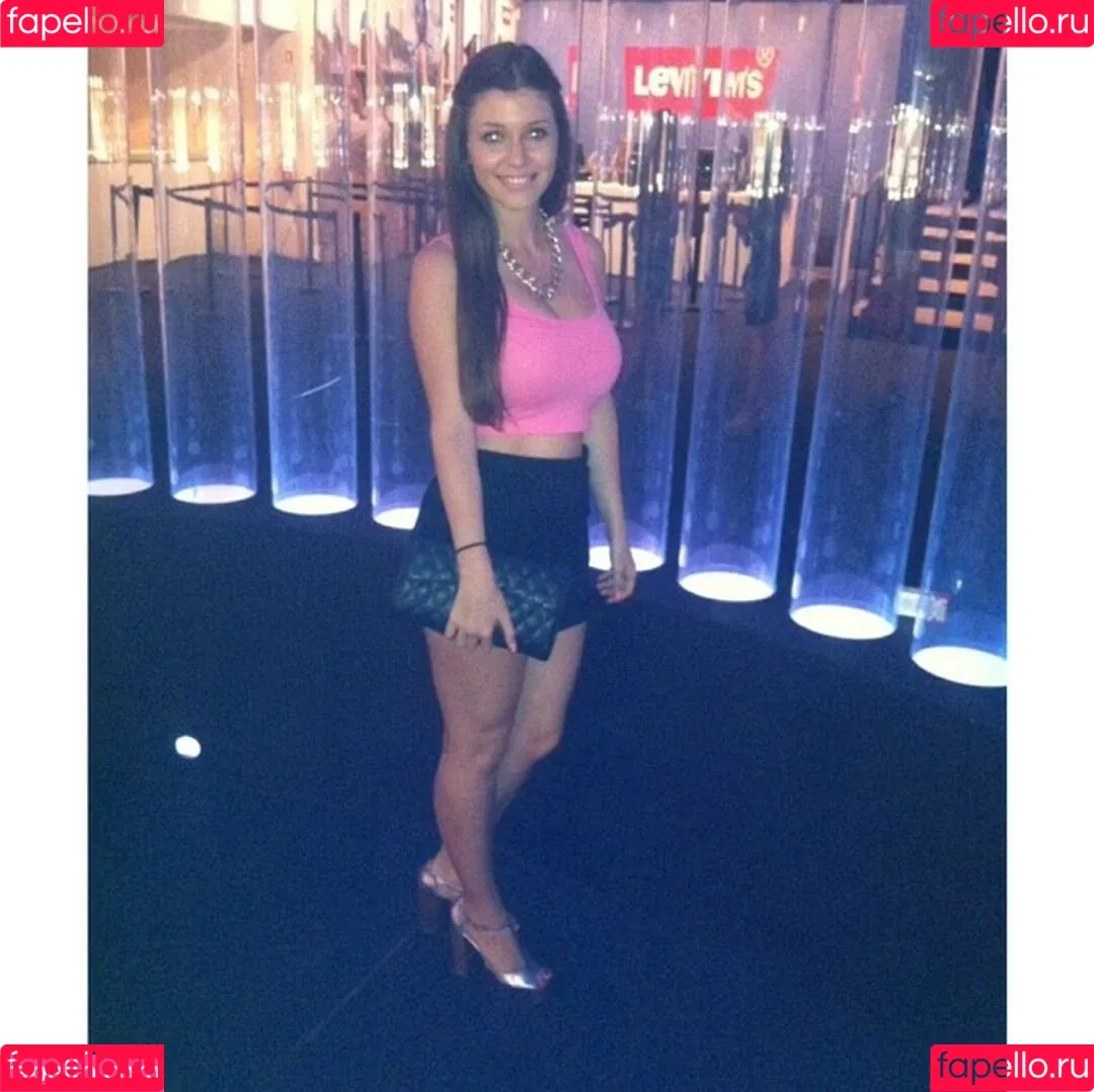 Carolina Neto Onlyfans Photo Gallery 