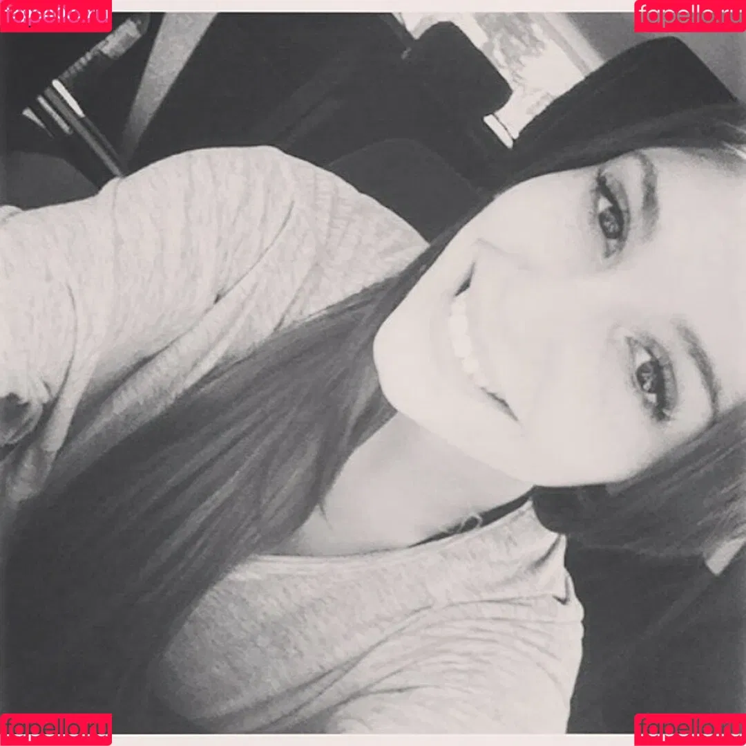 Carolina Neto Onlyfans Photo Gallery 