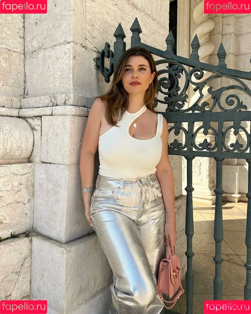 Carolina Neto Onlyfans Photo Gallery 