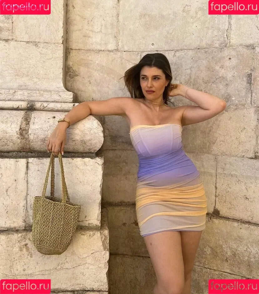 Carolina Neto Onlyfans Photo Gallery 