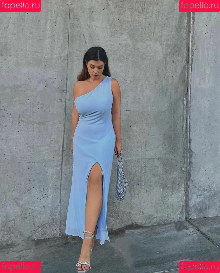 Carolina Neto Onlyfans Photo Gallery 
