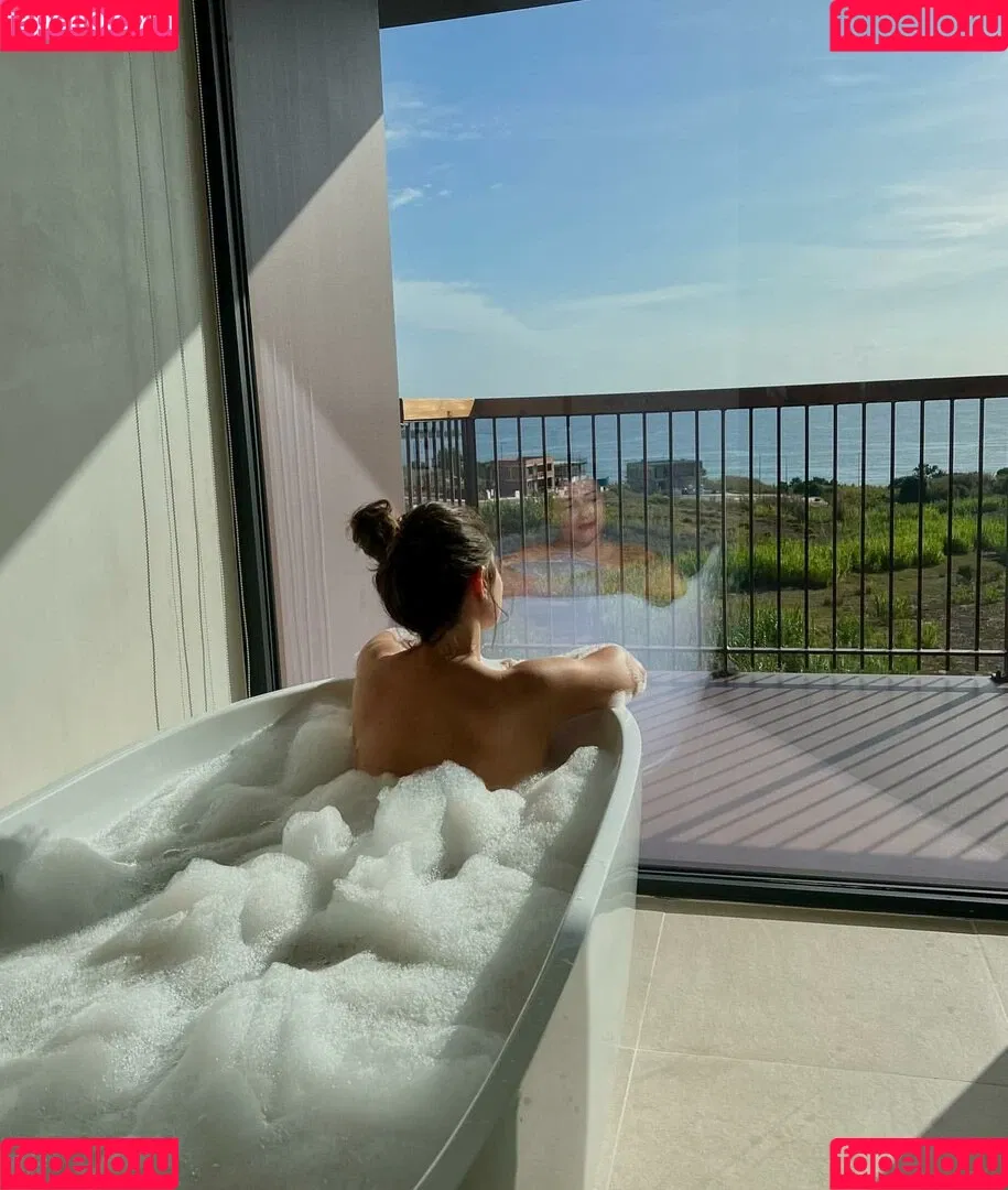 Carolina Neto Onlyfans Photo Gallery 