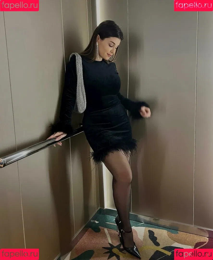 Carolina Neto Onlyfans Photo Gallery 
