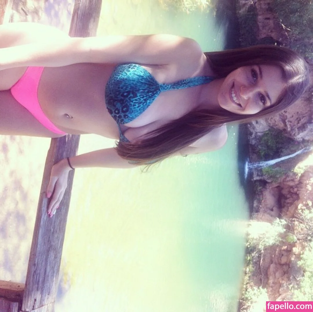 Carolina Neto Onlyfans Photo Gallery 