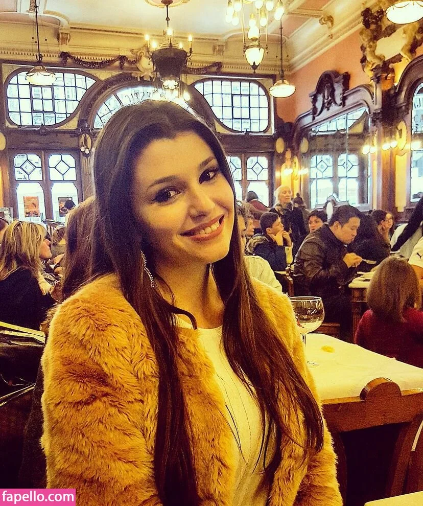 Carolina Neto Onlyfans Photo Gallery 