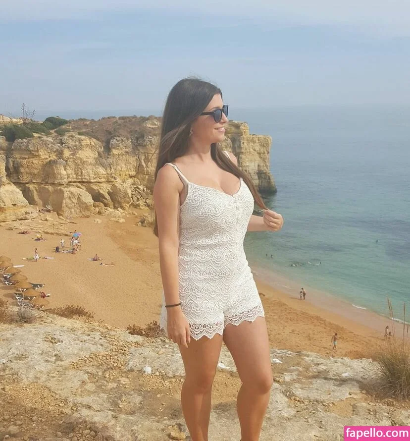 Carolina Neto Onlyfans Photo Gallery 