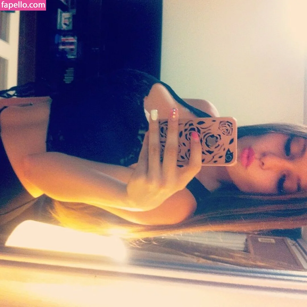 Carolina Neto Onlyfans Photo Gallery 