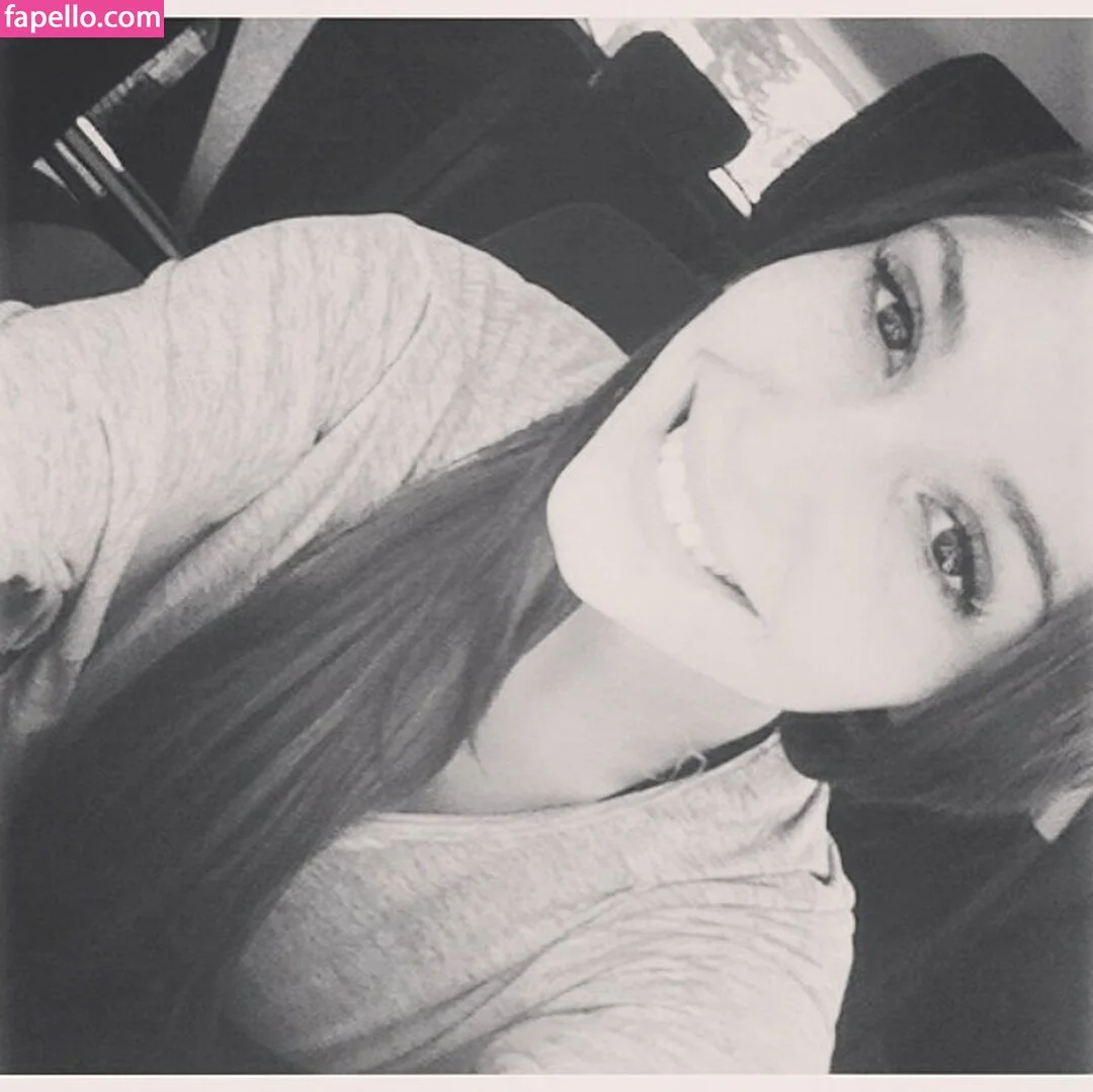 Carolina Neto Onlyfans Photo Gallery 