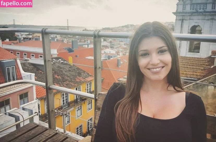 Carolina Neto Onlyfans Photo Gallery 