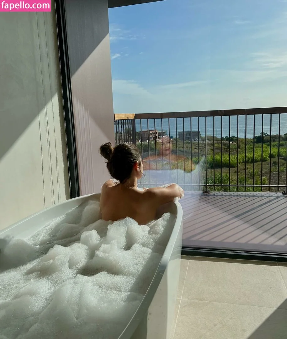 Carolina Neto Onlyfans Photo Gallery 