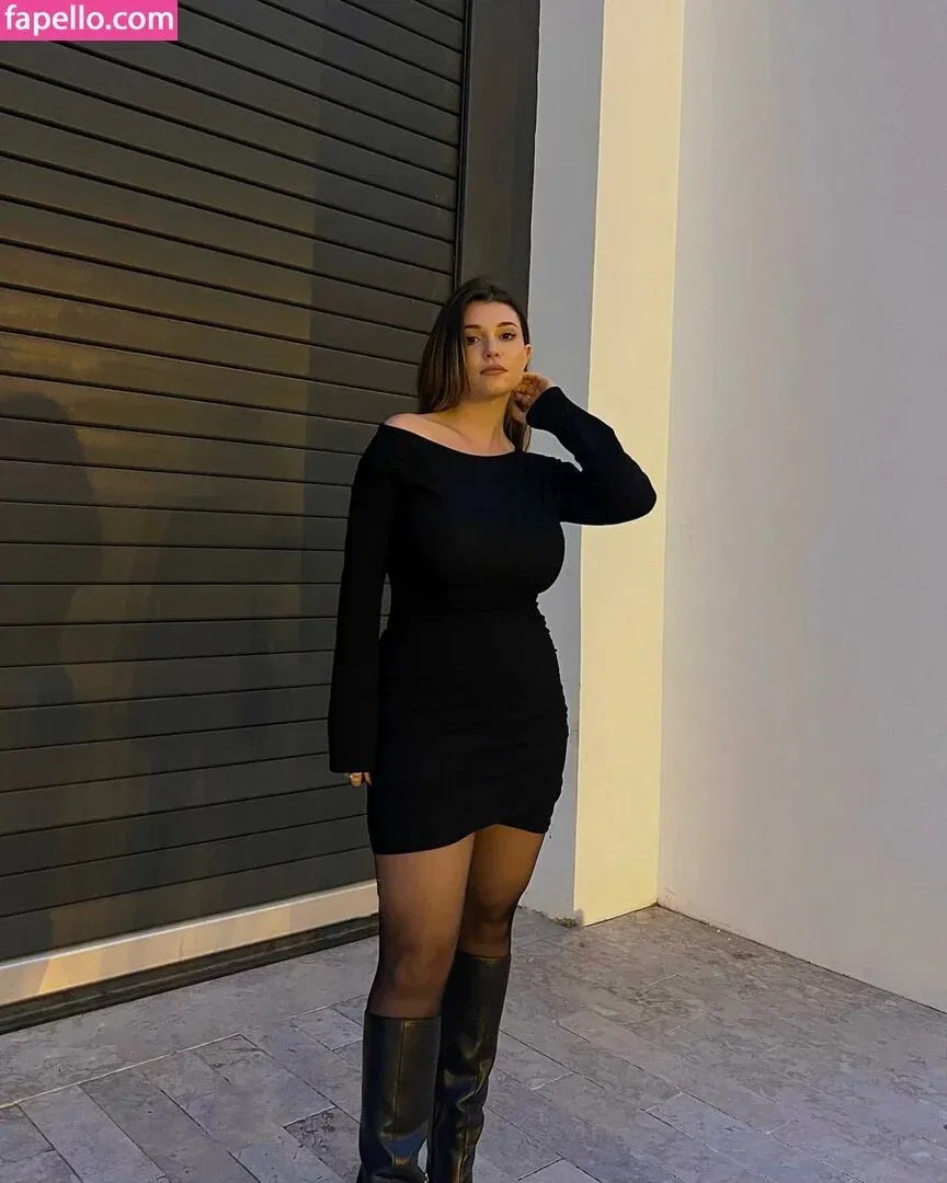 Carolina Neto Onlyfans Photo Gallery 