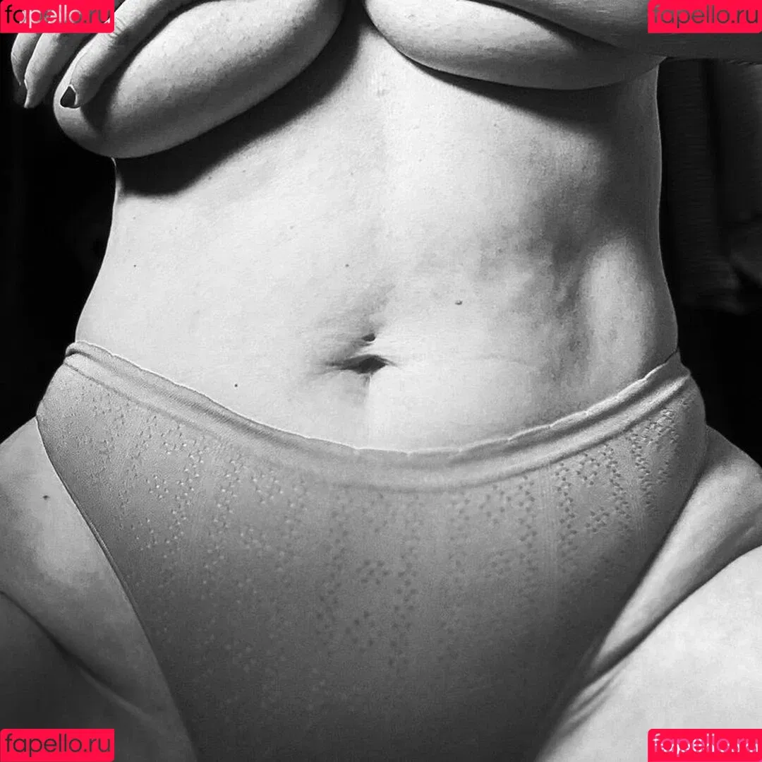 mstrssts_VIP Onlyfans Photo Gallery 
