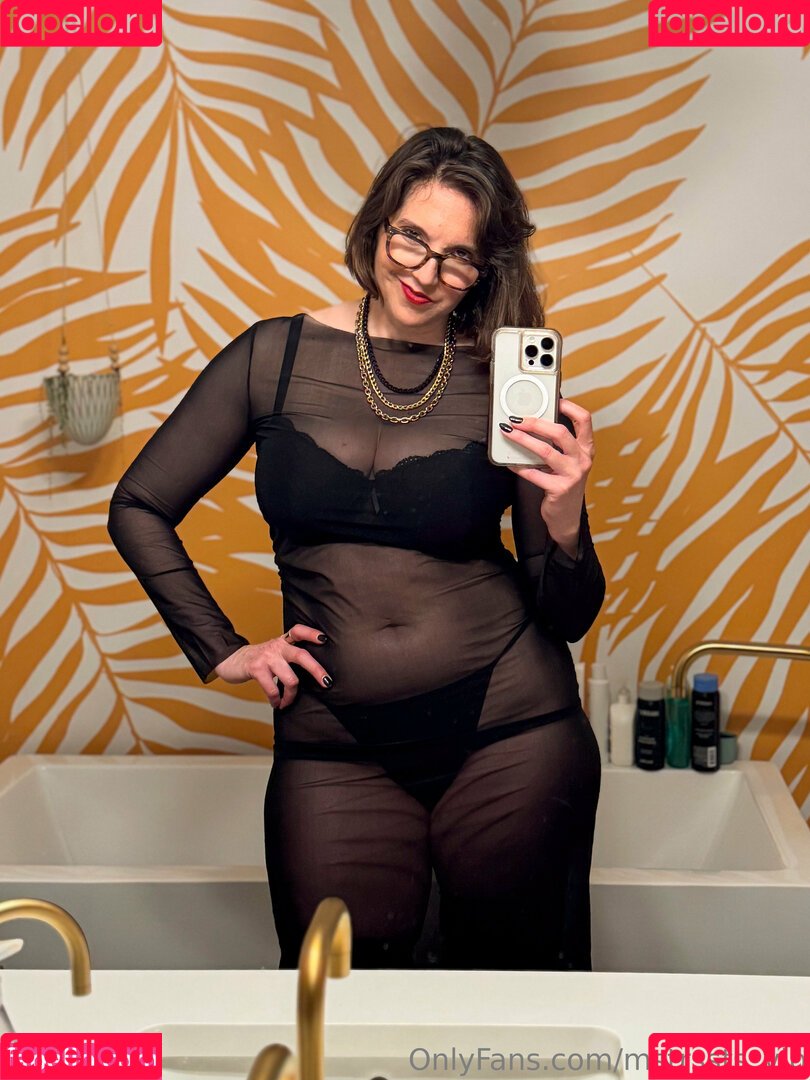 mstrssts_VIP Onlyfans Photo Gallery 