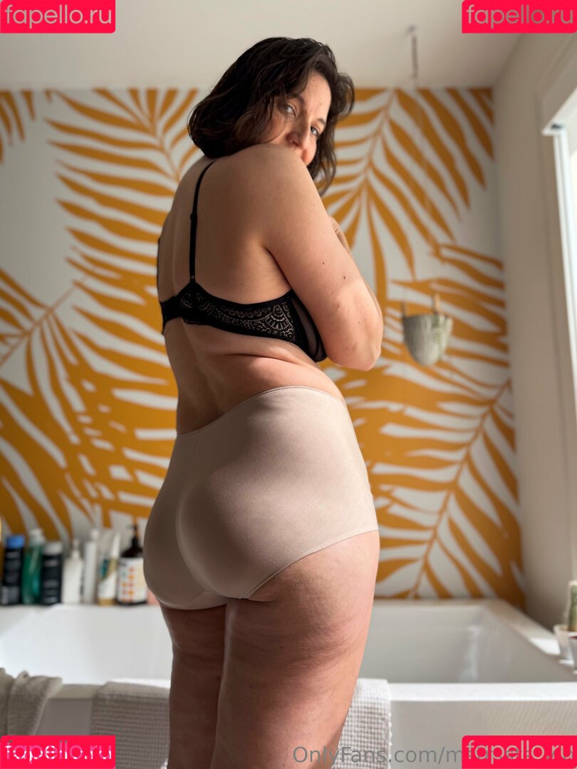 mstrssts_VIP Onlyfans Photo Gallery 