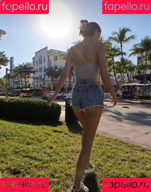 Alessandra Liu Onlyfans Photo Gallery 