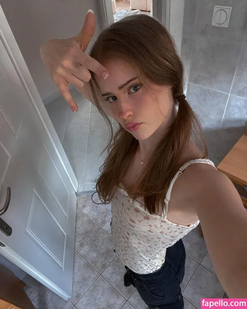 R.maria.06 Onlyfans Photo Gallery 