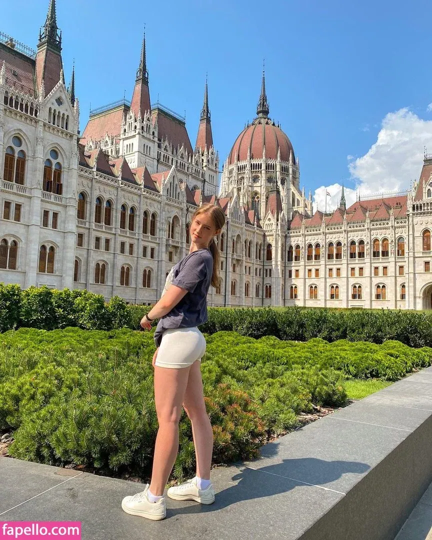 R.maria.06 Onlyfans Photo Gallery 