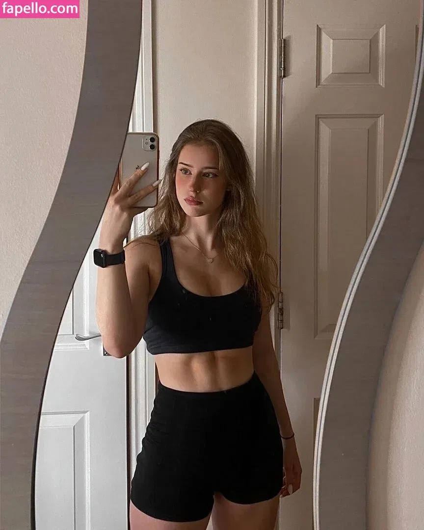 R.maria.06 Onlyfans Photo Gallery 