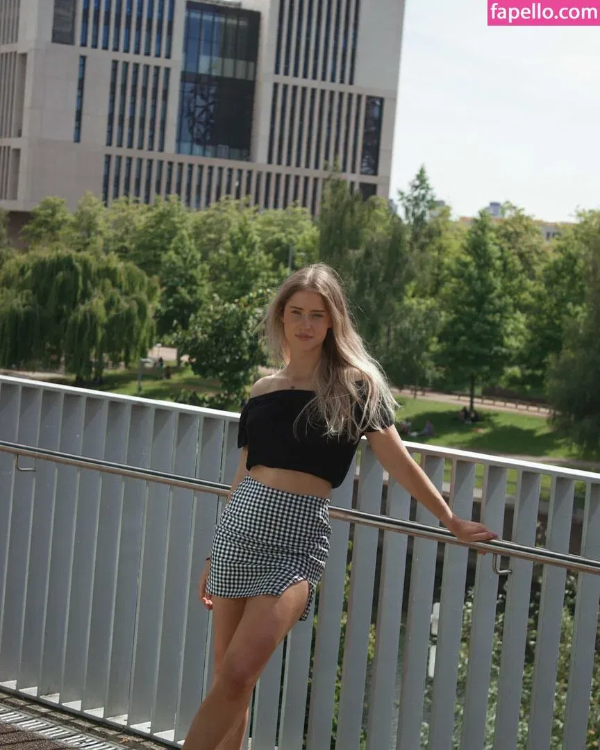 R.maria.06 Onlyfans Photo Gallery 