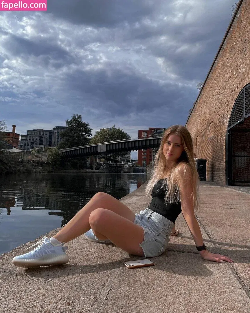 R.maria.06 Onlyfans Photo Gallery 