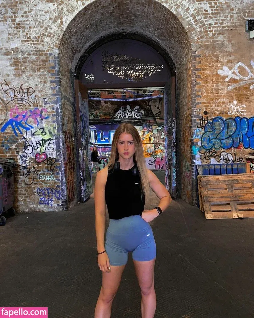 R.maria.06 Onlyfans Photo Gallery 