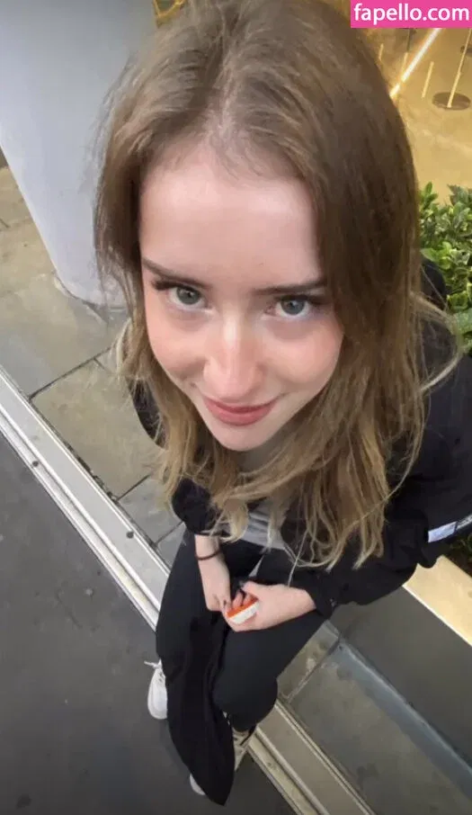 R.maria.06 Onlyfans Photo Gallery 