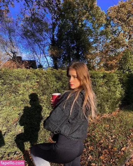 R.maria.06 Onlyfans Photo Gallery 