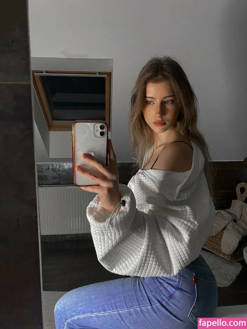 R.maria.06 Onlyfans Photo Gallery 