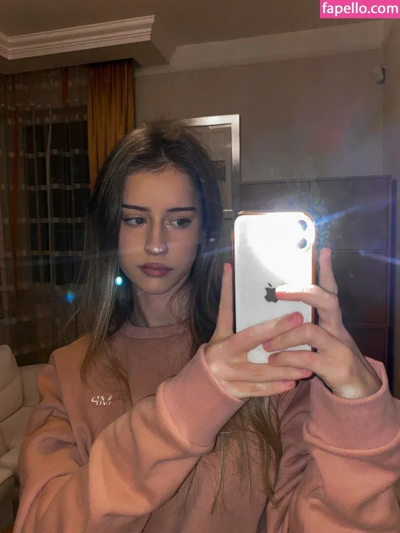 R.maria.06 Onlyfans Photo Gallery 