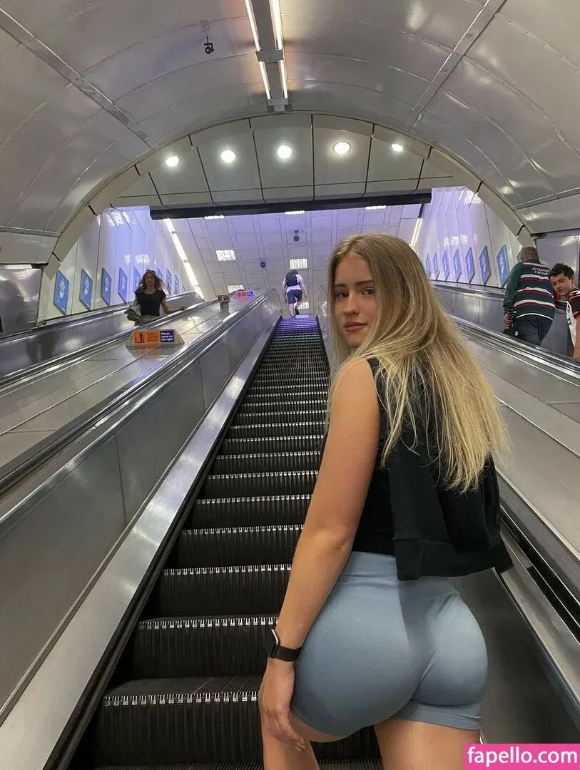 R.maria.06 Onlyfans Photo Gallery 