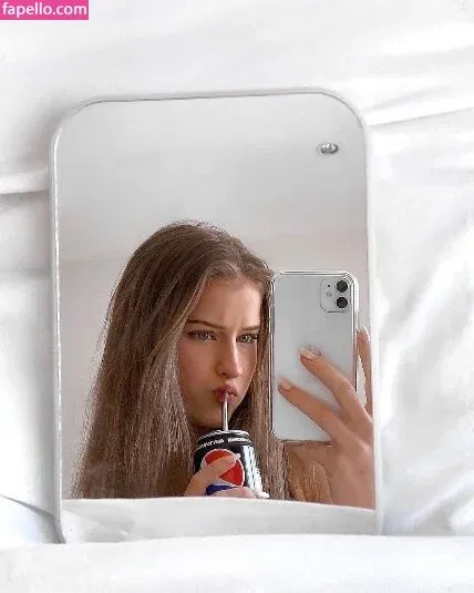 R.maria.06 Onlyfans Photo Gallery 