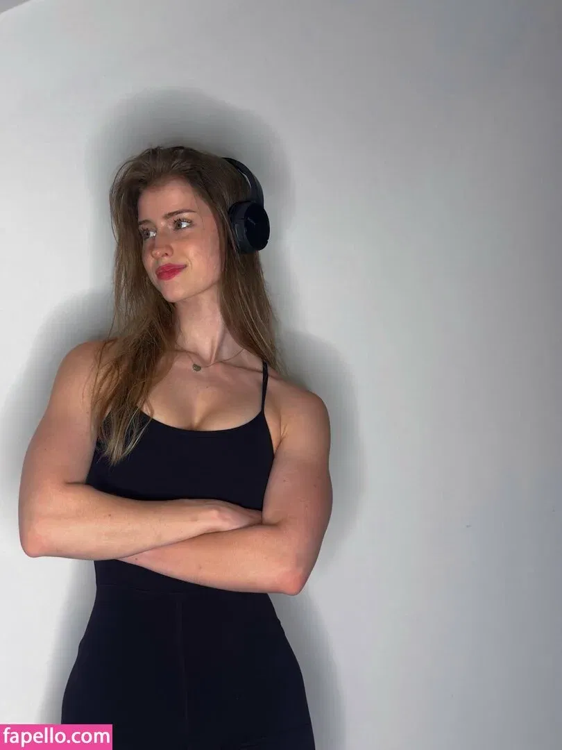 R.maria.06 Onlyfans Photo Gallery 