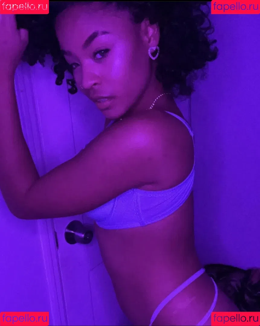 Lionesscave Onlyfans Photo Gallery 