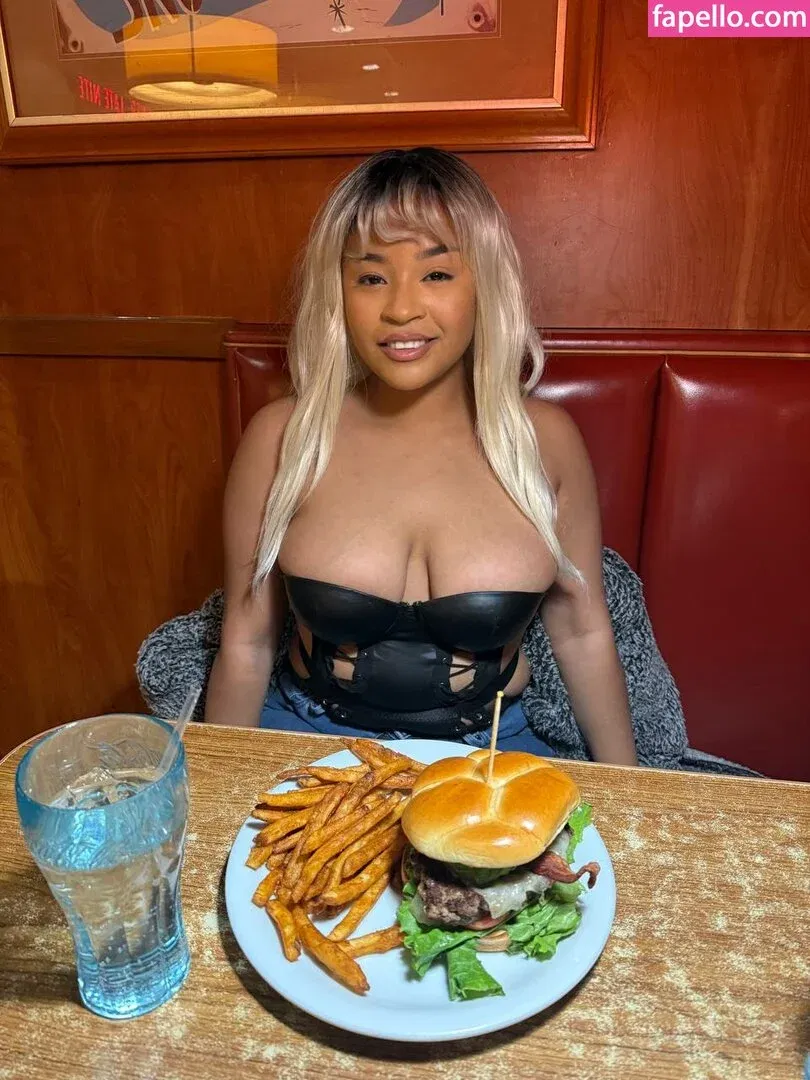 Lionesscave Onlyfans Photo Gallery 