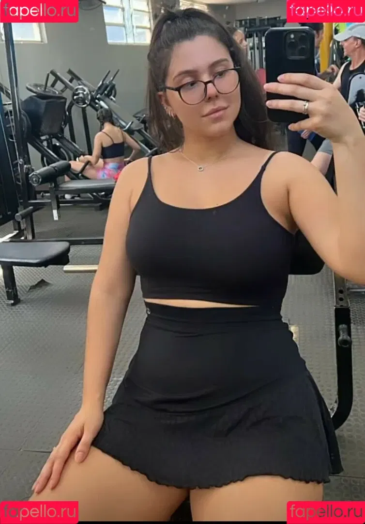 Ana Laura Onlyfans Photo Gallery 