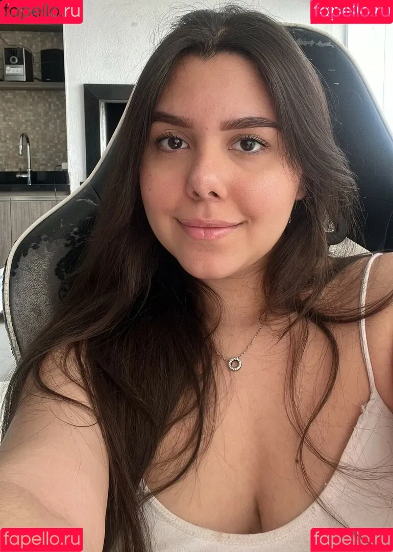 Ana Laura Onlyfans Photo Gallery 