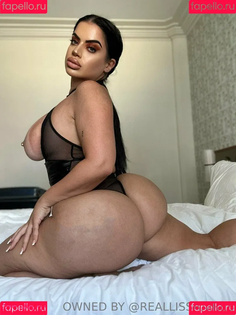 Lissa Aires Onlyfans Photo Gallery 