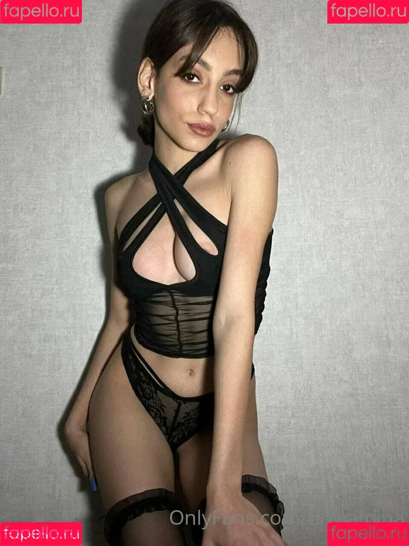 pretty_liar Onlyfans Photo Gallery 