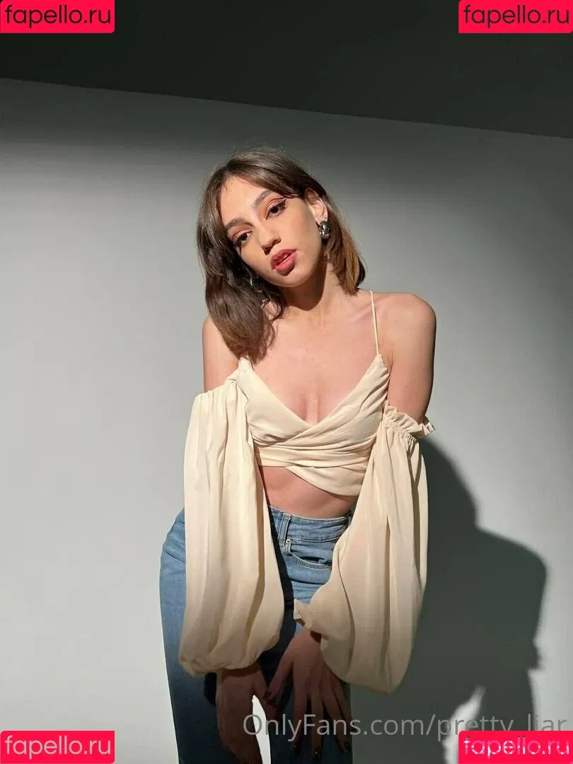 pretty_liar Onlyfans Photo Gallery 